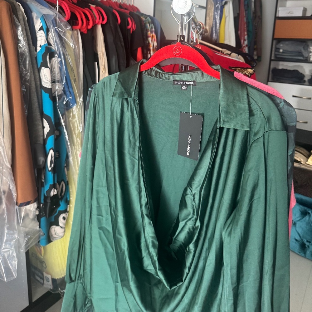 Jewel green satin blouse- XL